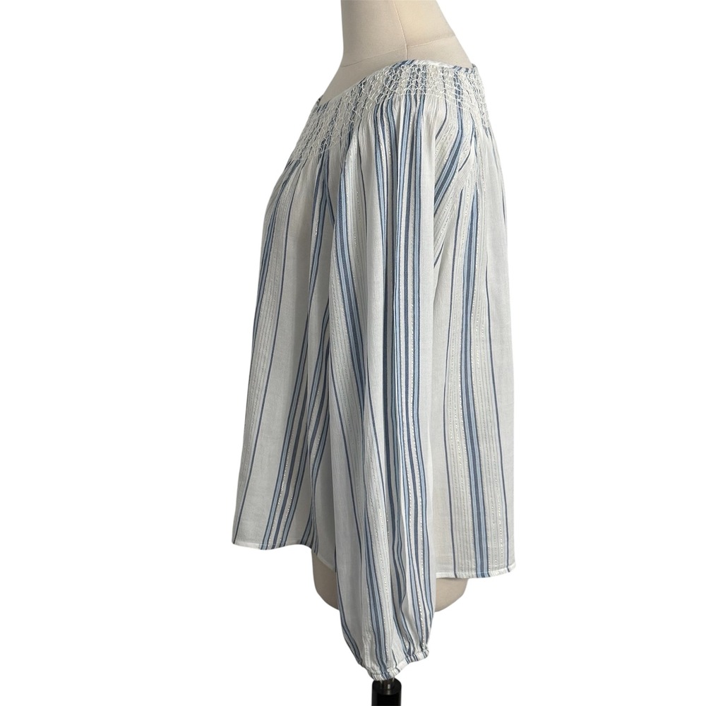 Crown & Ivy Women's Long Raglan Sleeve Smocked Neck Top - Picture 5 of 8